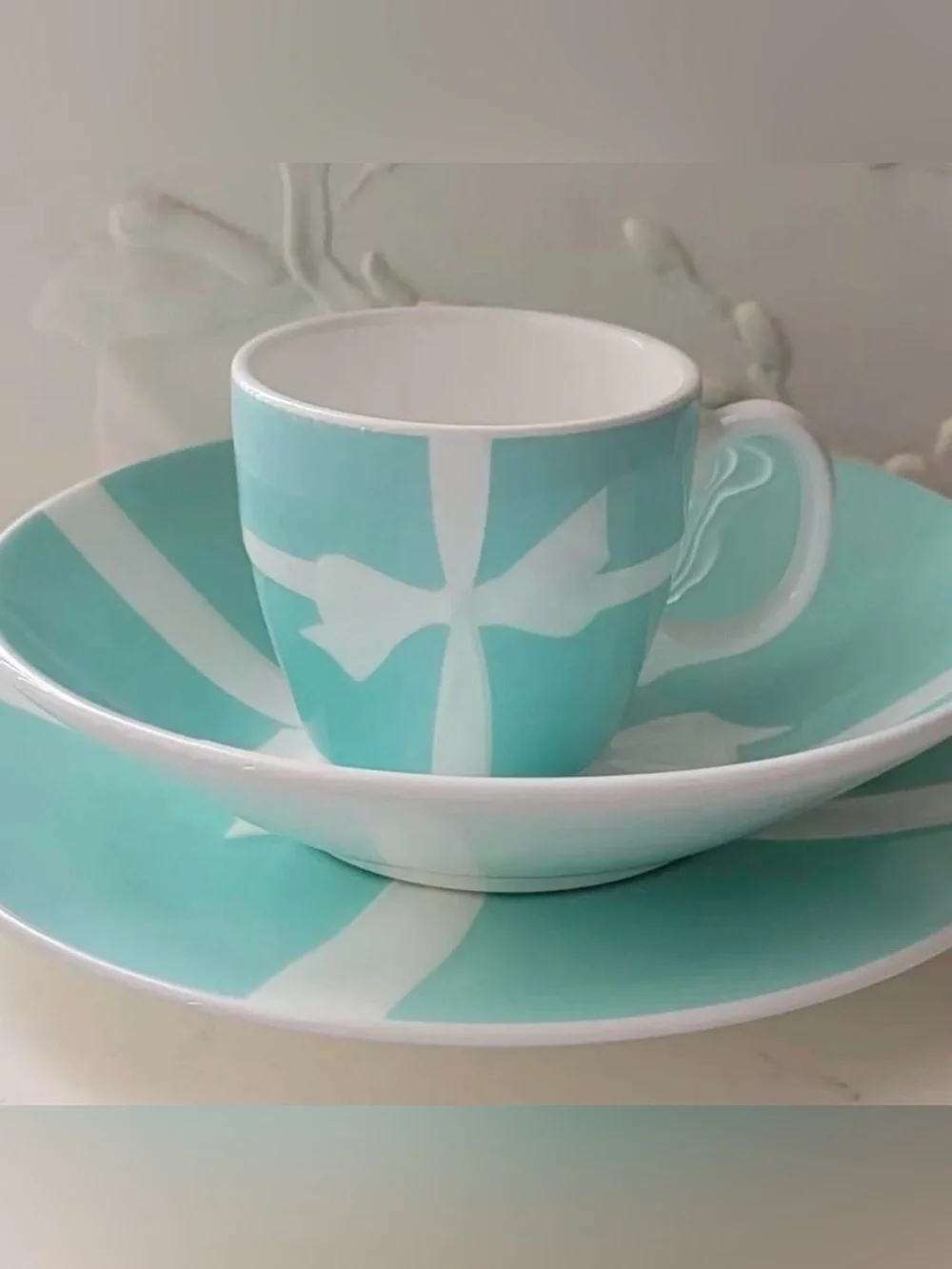 Tiffany & Co. Robin's Egg Blue Bow Porcelain Dinnerware Set